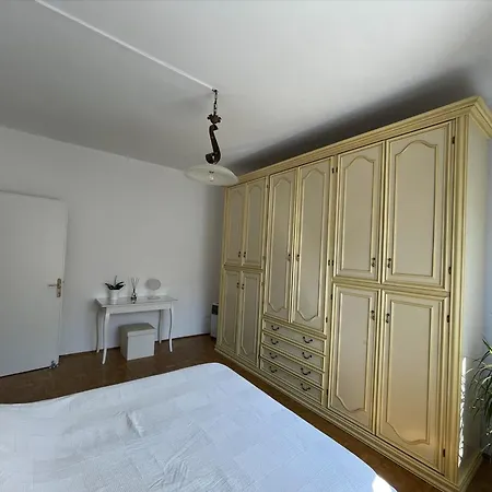 Cozy Near The Carpenedo Train Station Venice